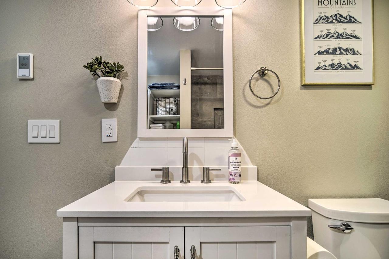 Alluring Anchorage Apt - Walk To Coastal Trl! Luaran gambar
